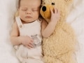 Neugeborenenfotoshooting - Babyfotograf Saarland - Babyfotografie - Babyfotografie Saarlouis - Newbornshooting - Isabell Wadel Fotografie - Geburt Saarland - Babyfotos - Newbornfotograf - Babyfotograf Schmelz - natürliche Fotografie - Fotostudio Schmelz Homestory