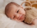 Neugeborenenfotoshooting - Babyfotograf Saarland - Babyfotografie - Babyfotografie Saarlouis - Newbornshooting - Isabell Wadel Fotografie - Geburt Saarland - Babyfotos - Newbornfotograf - Babyfotograf Schmelz - natürliche Fotografie - Fotostudio Schmelz Homestory