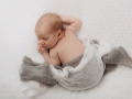Neugeborenenfotoshooting - Babyfotograf Saarland - Babyfotografie - Babyfotografie Saarlouis - Newbornshooting - Isabell Wadel Fotografie - Geburt Saarland - Babyfotos - Newbornfotograf - Babyfotograf Schmelz - natürliche Fotografie - Fotostudio Schmelz Homestory